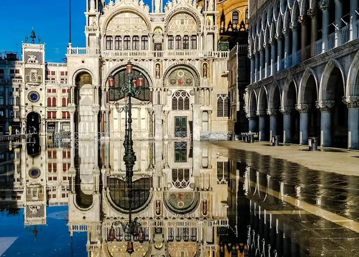 La Corte * Venice